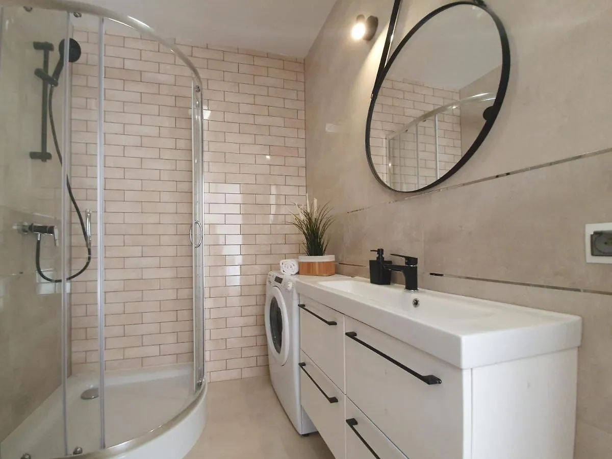 Apartamenty Sun&Fun Rezydencja Pod Debami Nad Lomnica 1B I 2B- Blisko Centrum I Sklepow W Otoczeniu Zieleni Karpacz