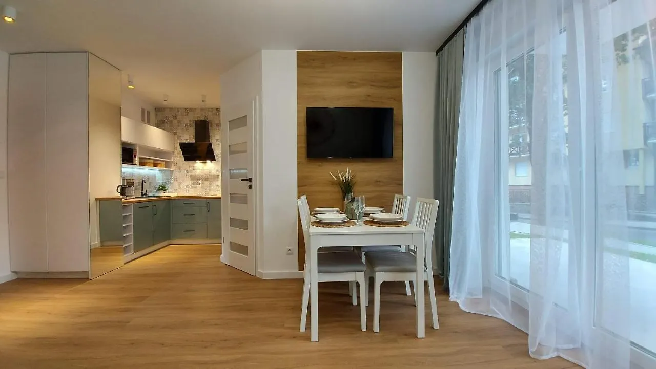 Apartamenty Sun&Fun Rezydencja Pod Debami Nad Lomnica 1B I 2B- Blisko Centrum I Sklepow W Otoczeniu Zieleni Karpacz 0*,