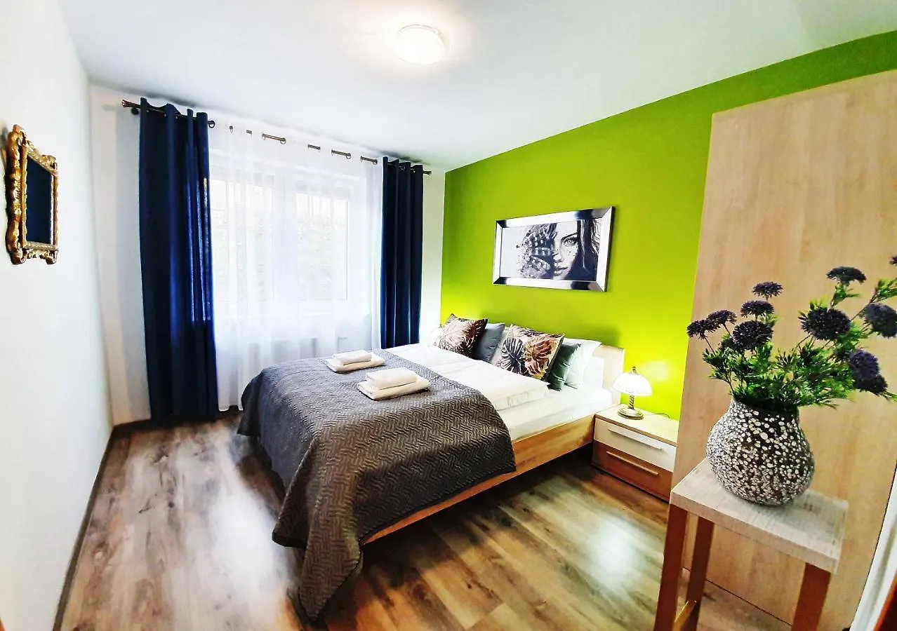 Apartment Apartamenty Sun&Fun Rezydencja Pod Debami Nad Lomnica 1B I 2B- Blisko Centrum I Sklepow W Otoczeniu Zieleni Karpacz