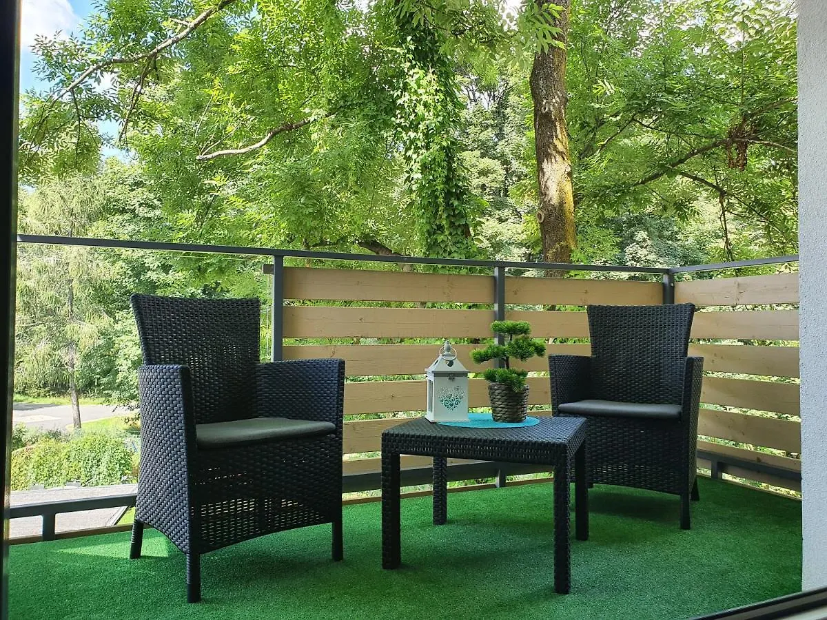 Apartment Apartamenty Sun&Fun Rezydencja Pod Debami Nad Lomnica 1B I 2B- Blisko Centrum I Sklepow W Otoczeniu Zieleni Karpacz