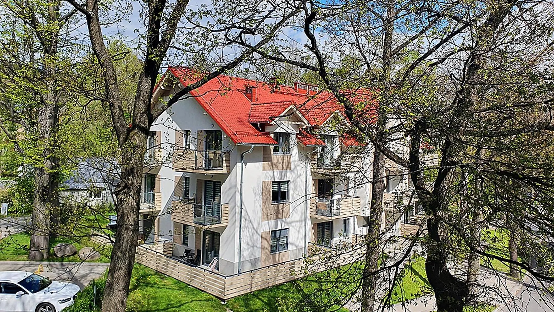 Apartamenty Sun&Fun Rezydencja Pod Debami Nad Lomnica 1B I 2B- Blisko Centrum I Sklepow W Otoczeniu Zieleni Karpacz